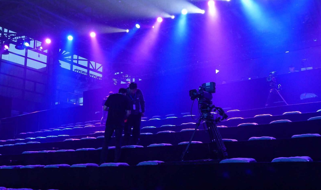 拍攝制作企業(yè)展會宣傳片時更需要注意什么?